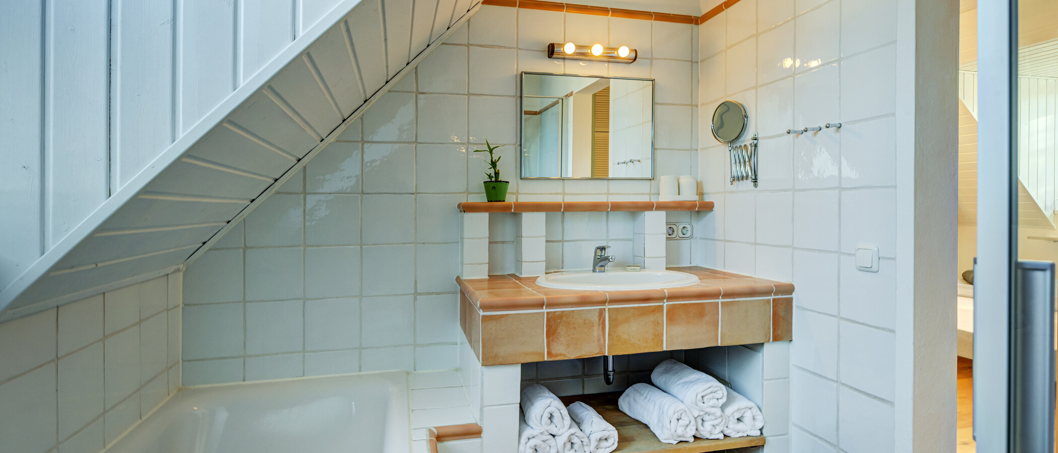 Einfamilienhaus München Trudering 03 Badezimmer 13845