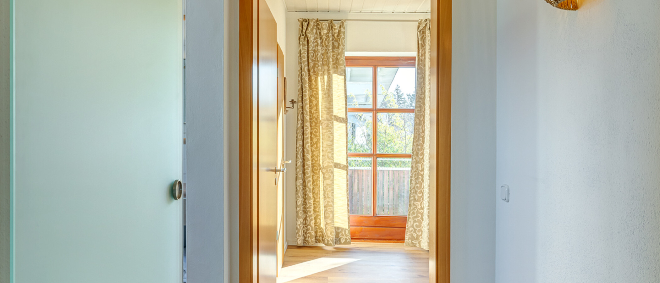 Einfamilienhaus München Trudering 07 Flur/Gang 13845