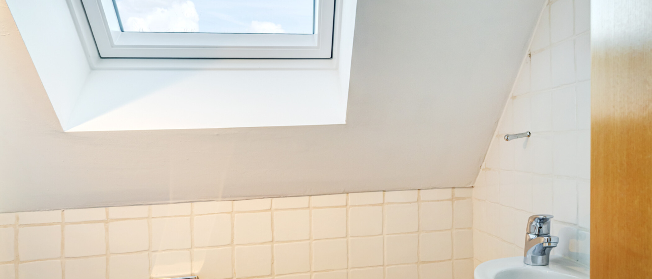 Einfamilienhaus München Trudering 01 Gäste-WC 13845