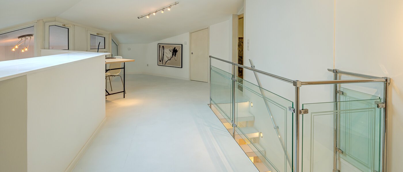 Maisonette-Galerie Wohnung München Bogenhausen 03 Galerie 13849