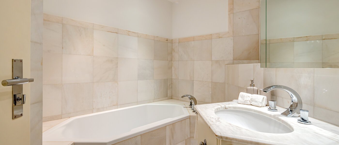 Maisonette-Galerie Wohnung München Bogenhausen 01 1. Badezimmer 13849