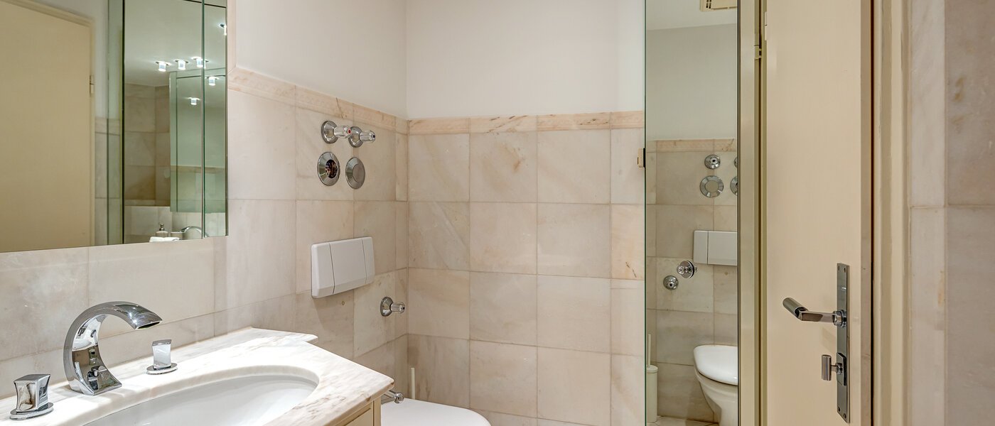 Maisonette-Galerie Wohnung München Bogenhausen 02 1. Badezimmer 13849