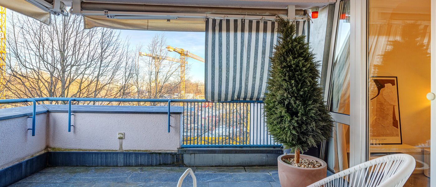 Maisonette-Galerie Wohnung München Bogenhausen 02 2. Balkon 13849