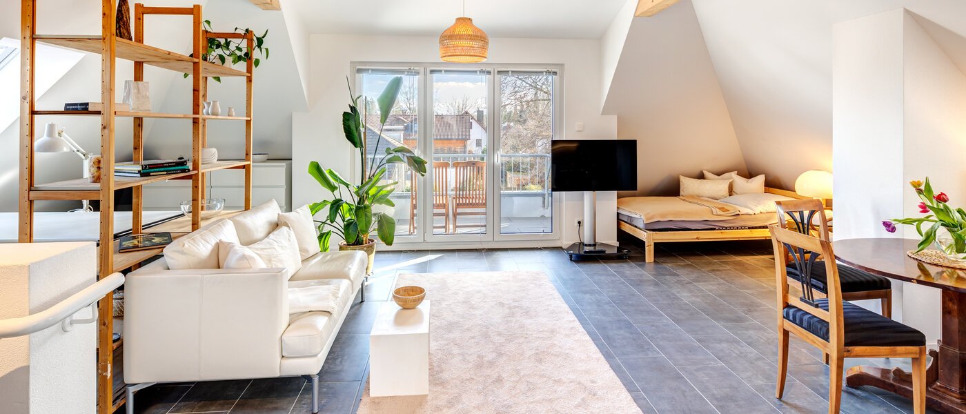 Dachgeschosswohnung München Waldtrudering 01 Wohnbereich 13853