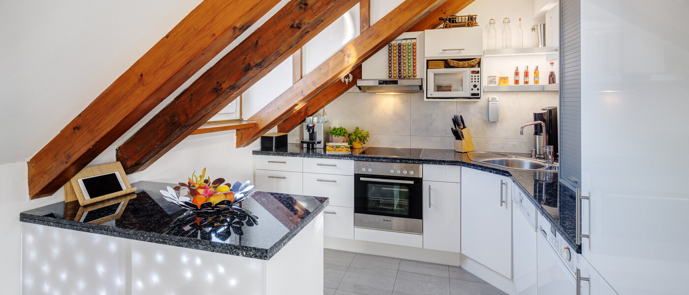 Galeriewohnung Ottobrunn 01 Küche 13854