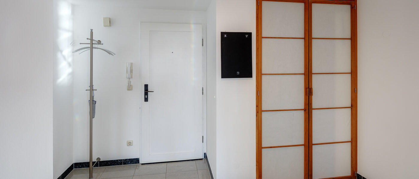 Galeriewohnung Ottobrunn 01 Flur/Gang 13854