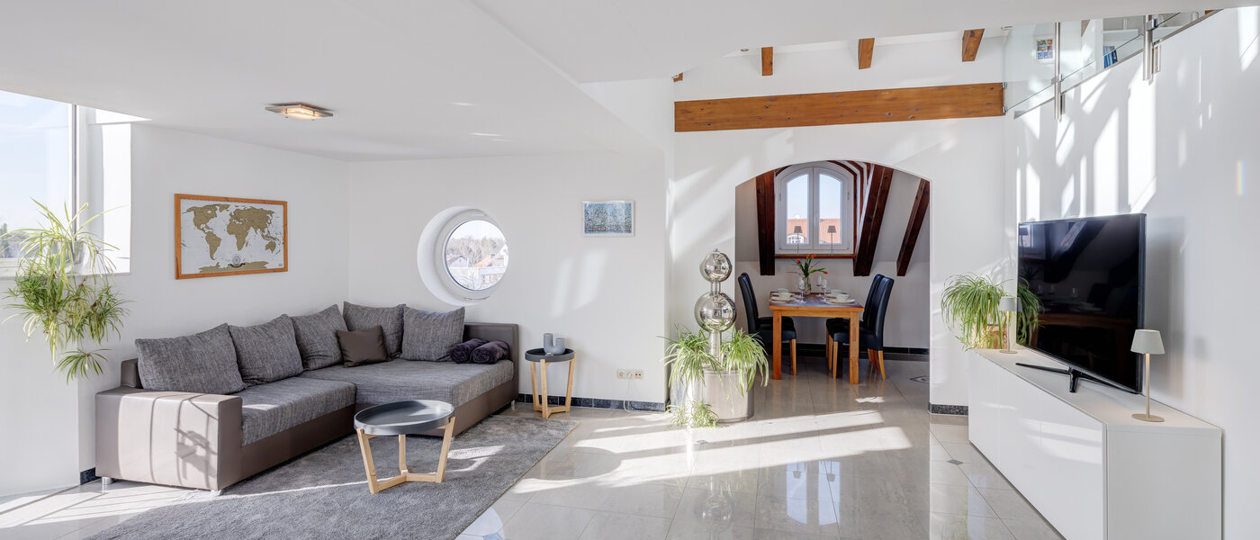 Galeriewohnung Ottobrunn 02 Wohnbereich 13854