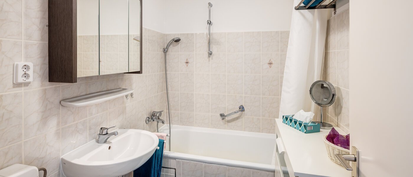 Wohnung Ottobrunn 01 Badezimmer 13863