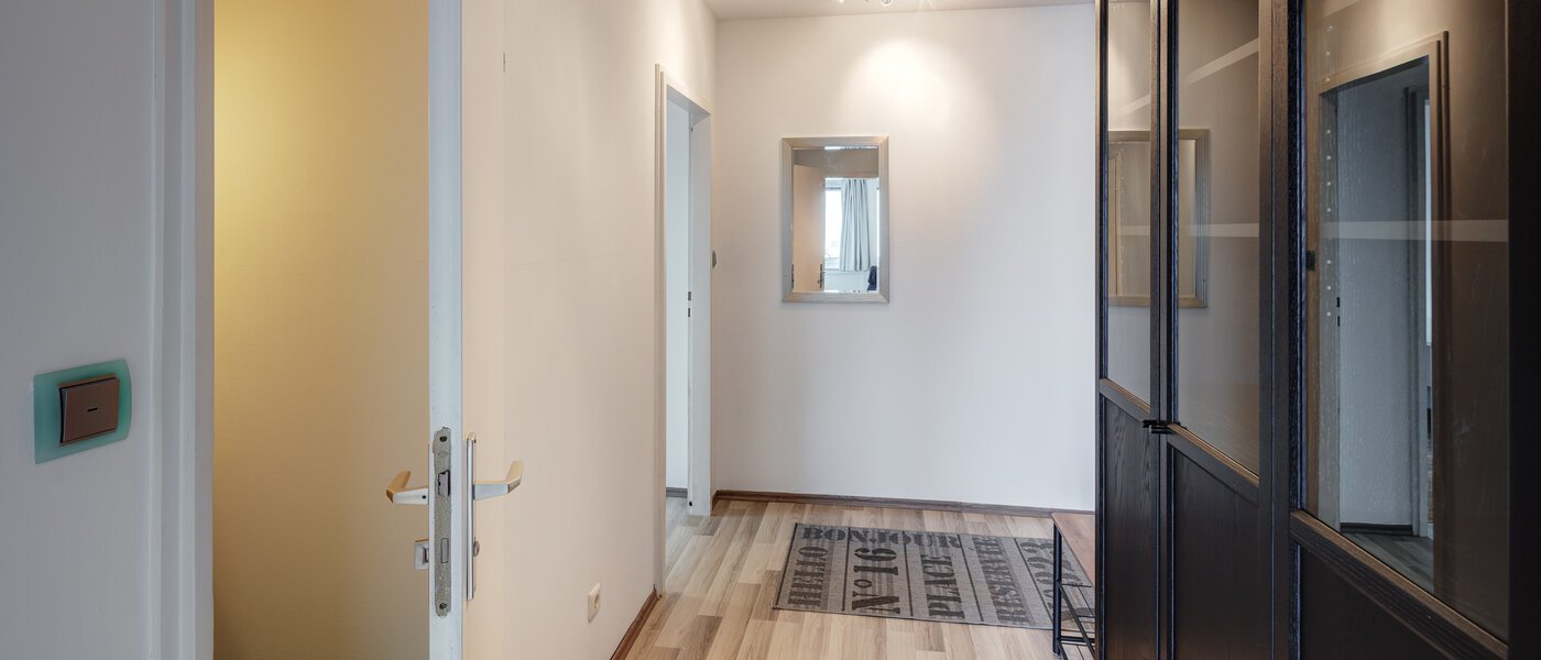 Wohnung Ottobrunn 02 Flur/Gang 13863