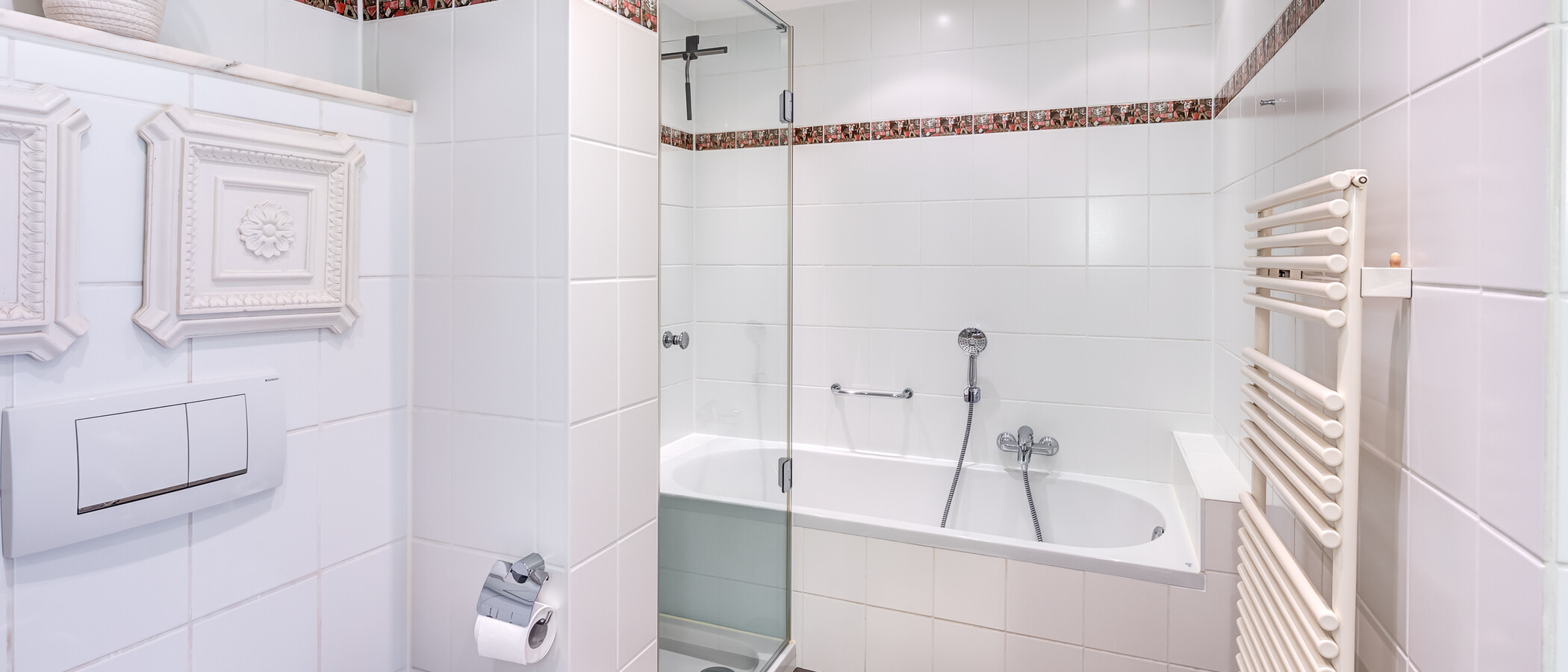 Wohnung Gauting 02 Badezimmer 13889
