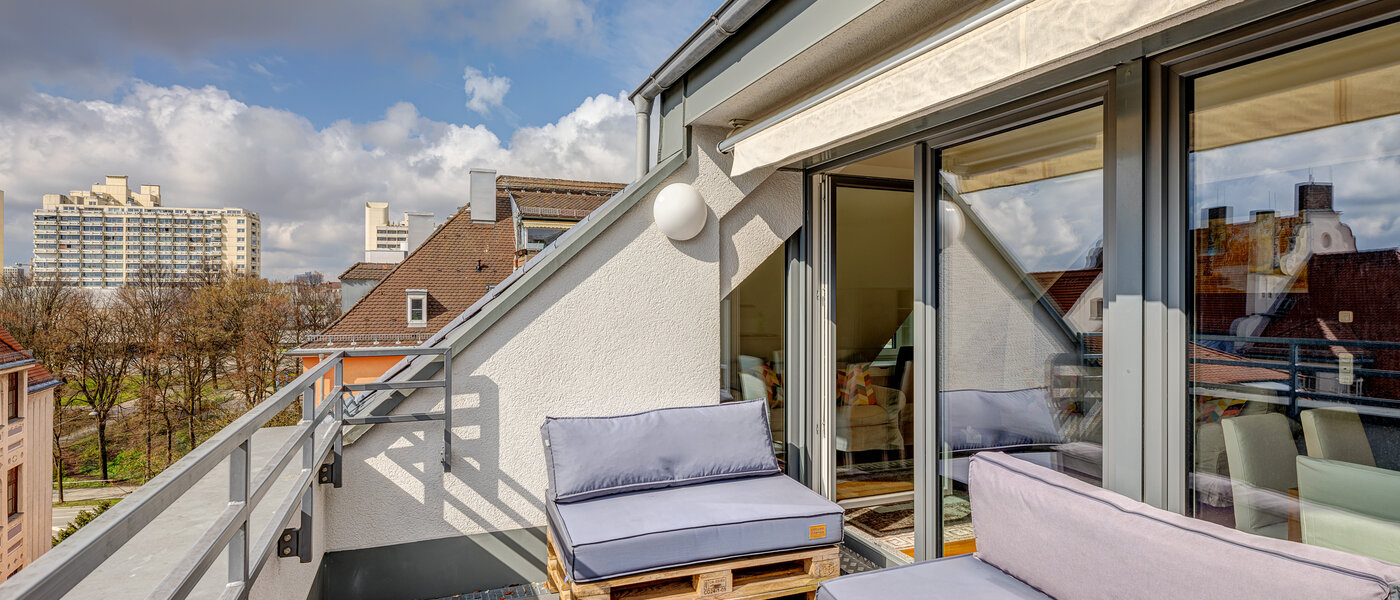 Dachgeschosswohnung München Ludwigsvorstadt 01 Dachterrasse 13896