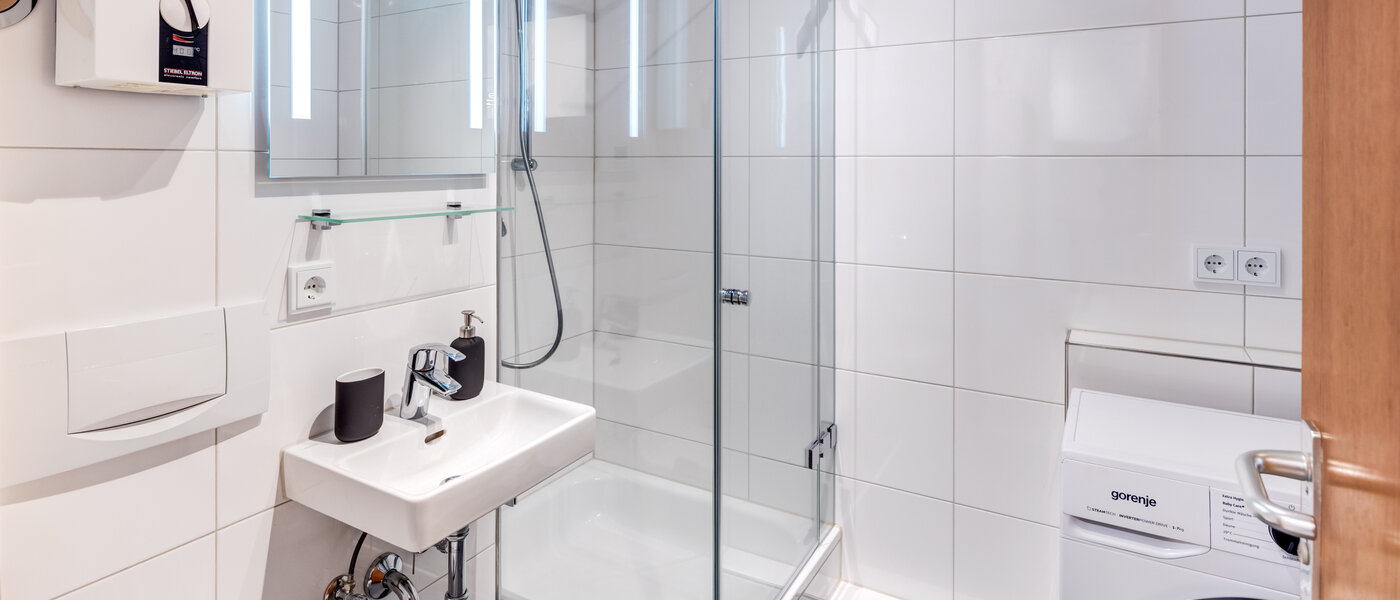 Wohnung Vaterstetten 02 Badezimmer 13908