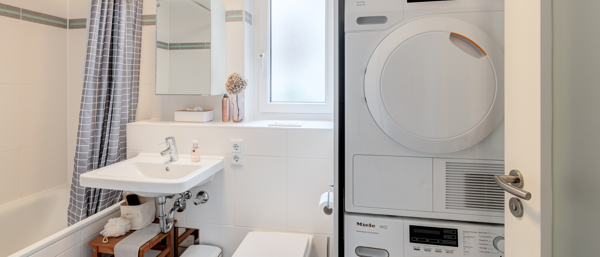Wohnung München Oberföhring 02 Badezimmer 13909