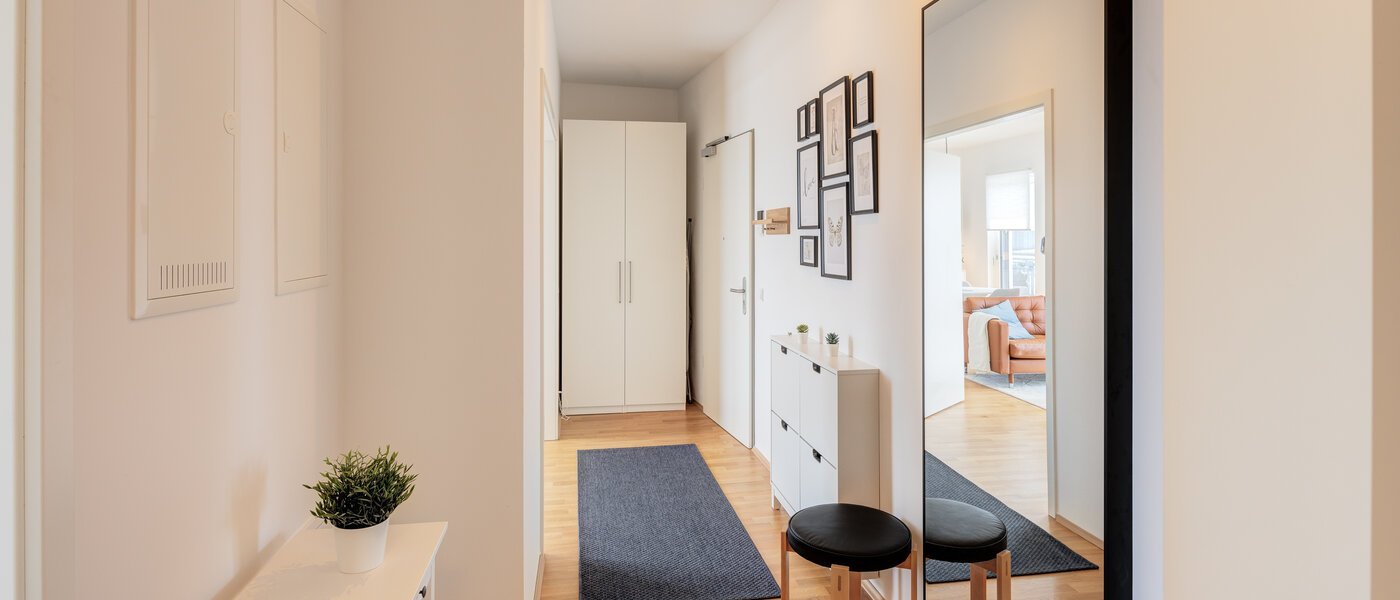 Dachterrassenwohnung München Neuhausen 01 Flur/Gang 13934