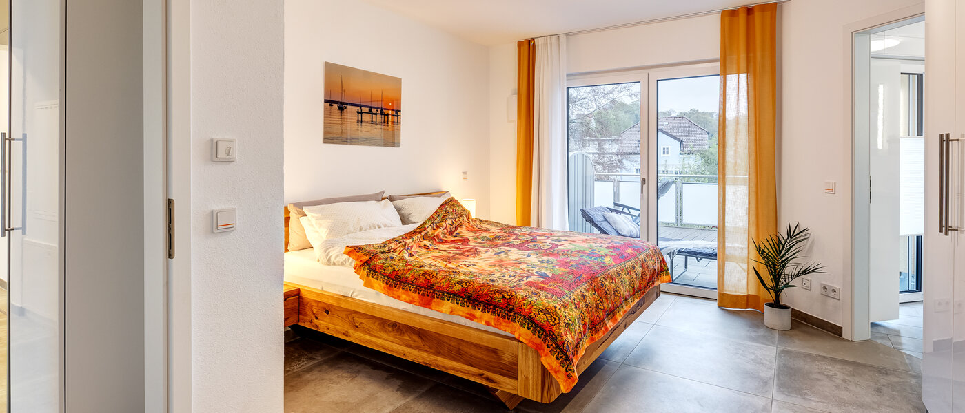 Wohnung Herrsching am Ammersee 02 1. Schlafzimmer 13942