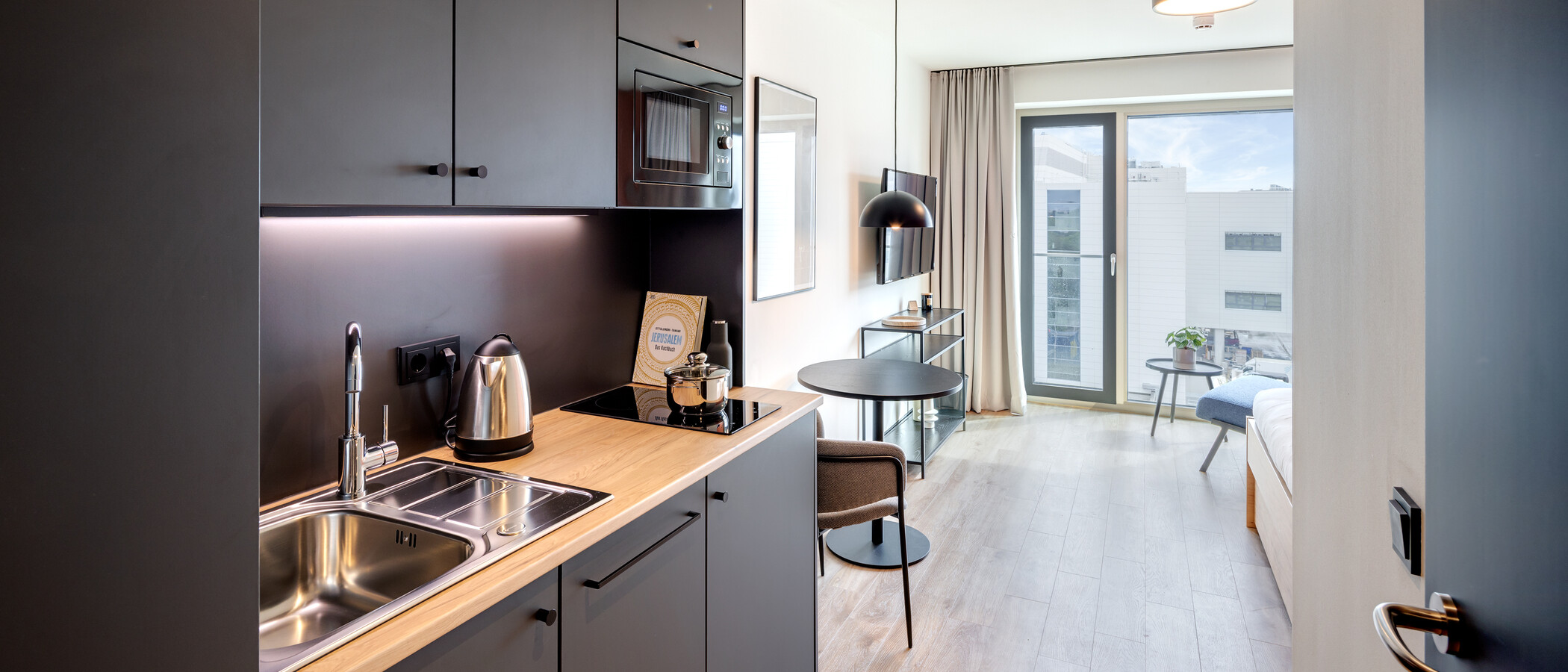 Apartment München Milbertshofen 01 Küche 13958