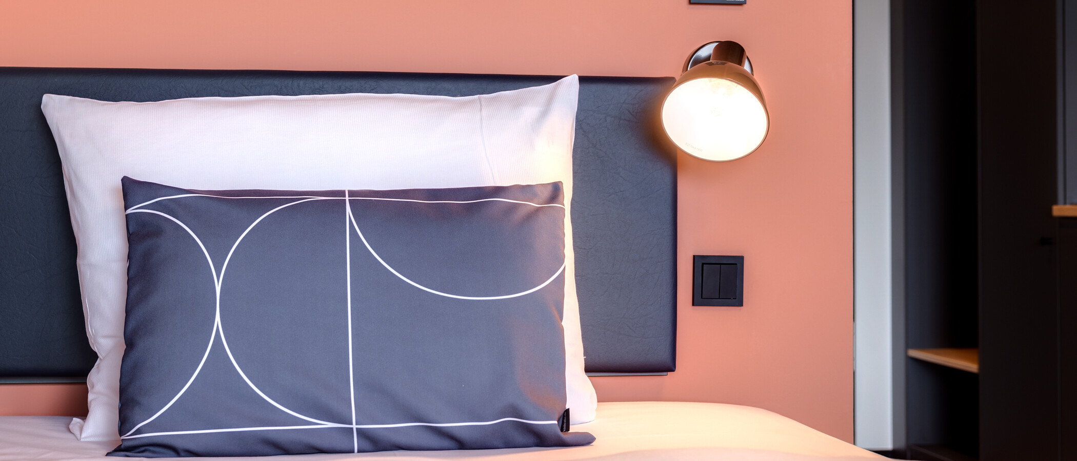 Apartment München Milbertshofen 01 Schlafbereich 13963