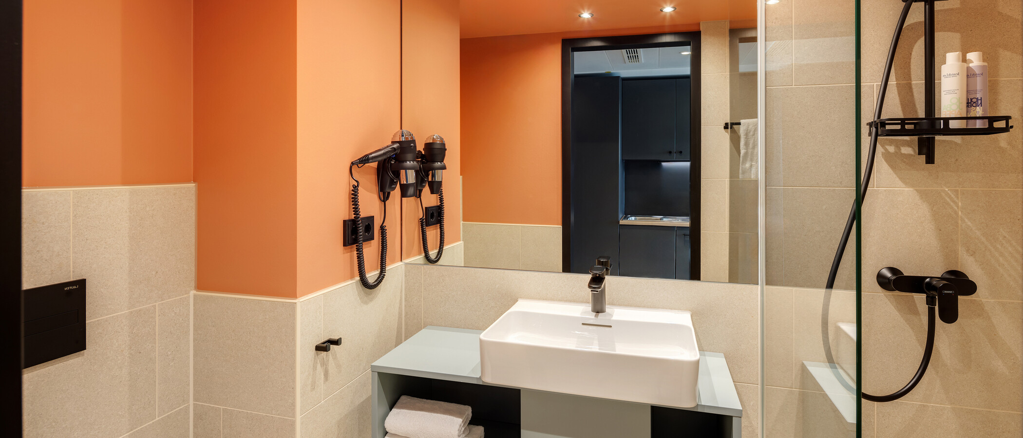 Apartment München Milbertshofen 01 Badezimmer 13964