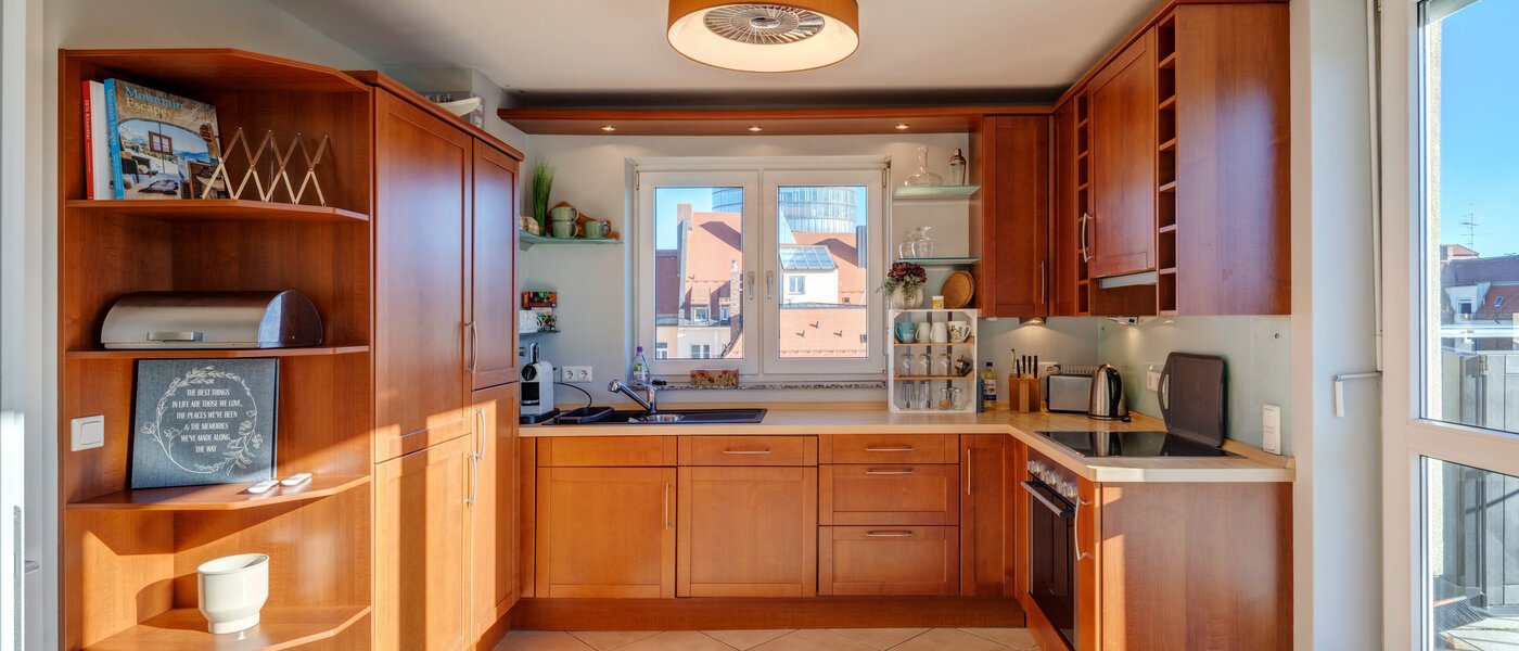 Dachterrassenwohnung München Neuhausen 01 Küche 13988