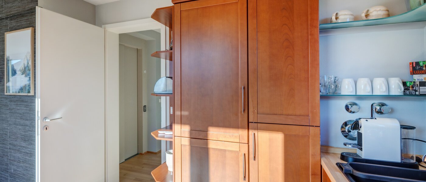 Dachterrassenwohnung München Neuhausen 03 Küche 13988