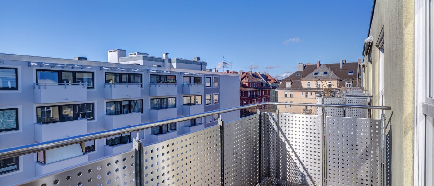 Dachterrassenwohnung München Neuhausen 01 1. Balkon 13988