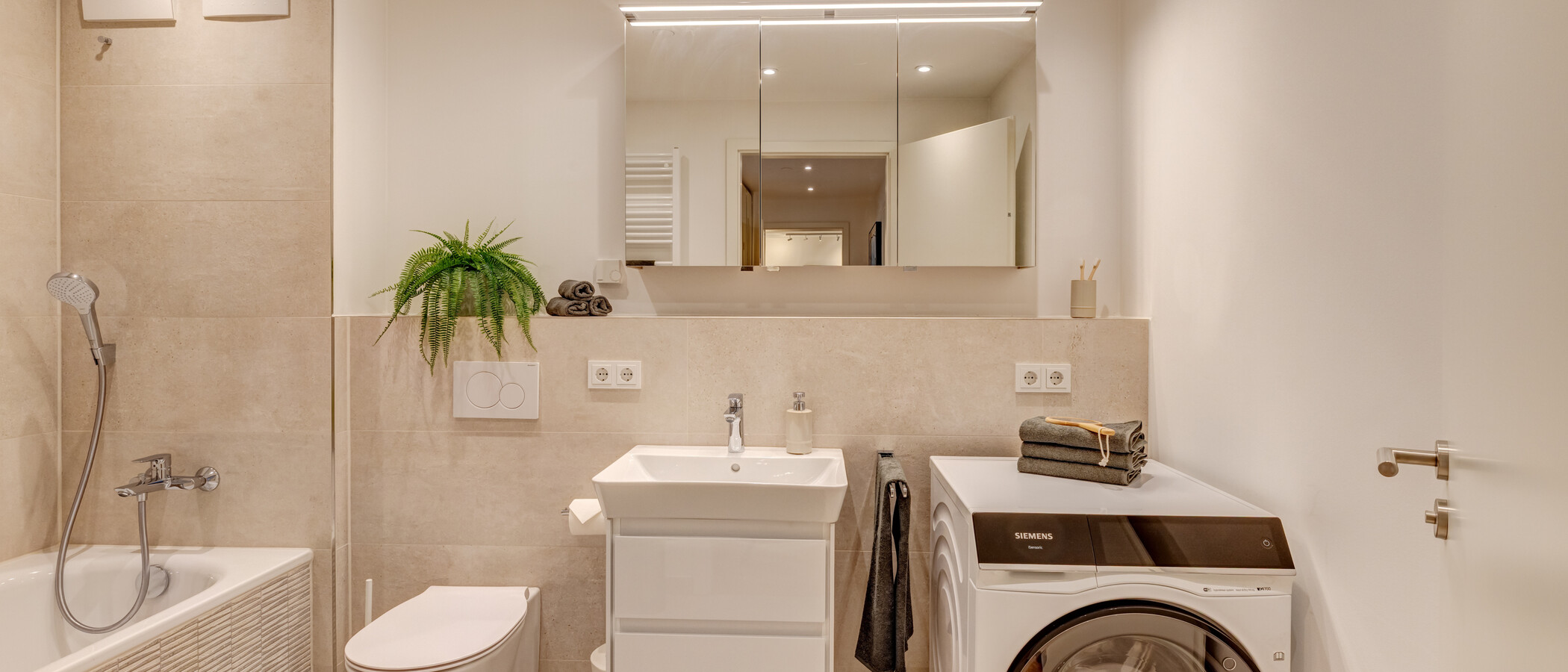 Wohnung München Neuhausen 01 1. Badezimmer 13994