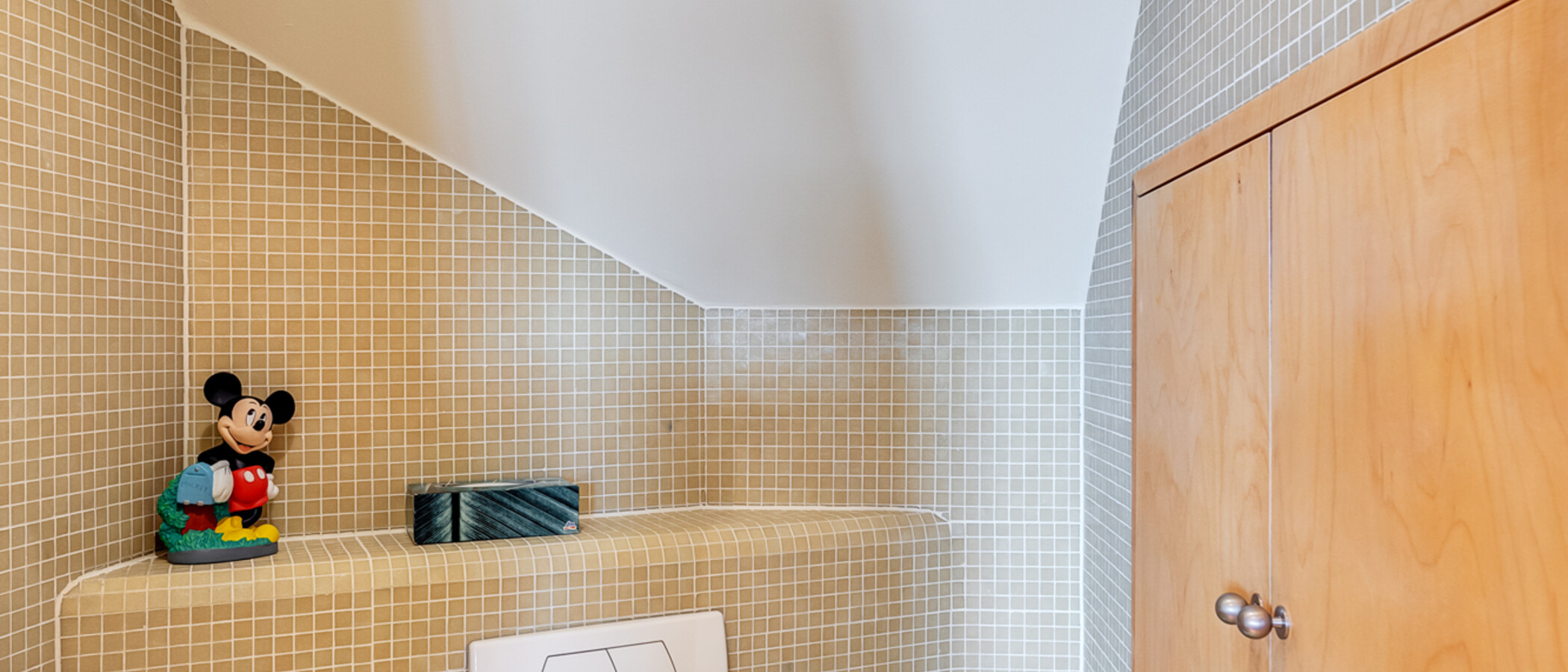 Maisonette-Galerie Wohnung München Glockenbachviertel 01 sep. WC 13995