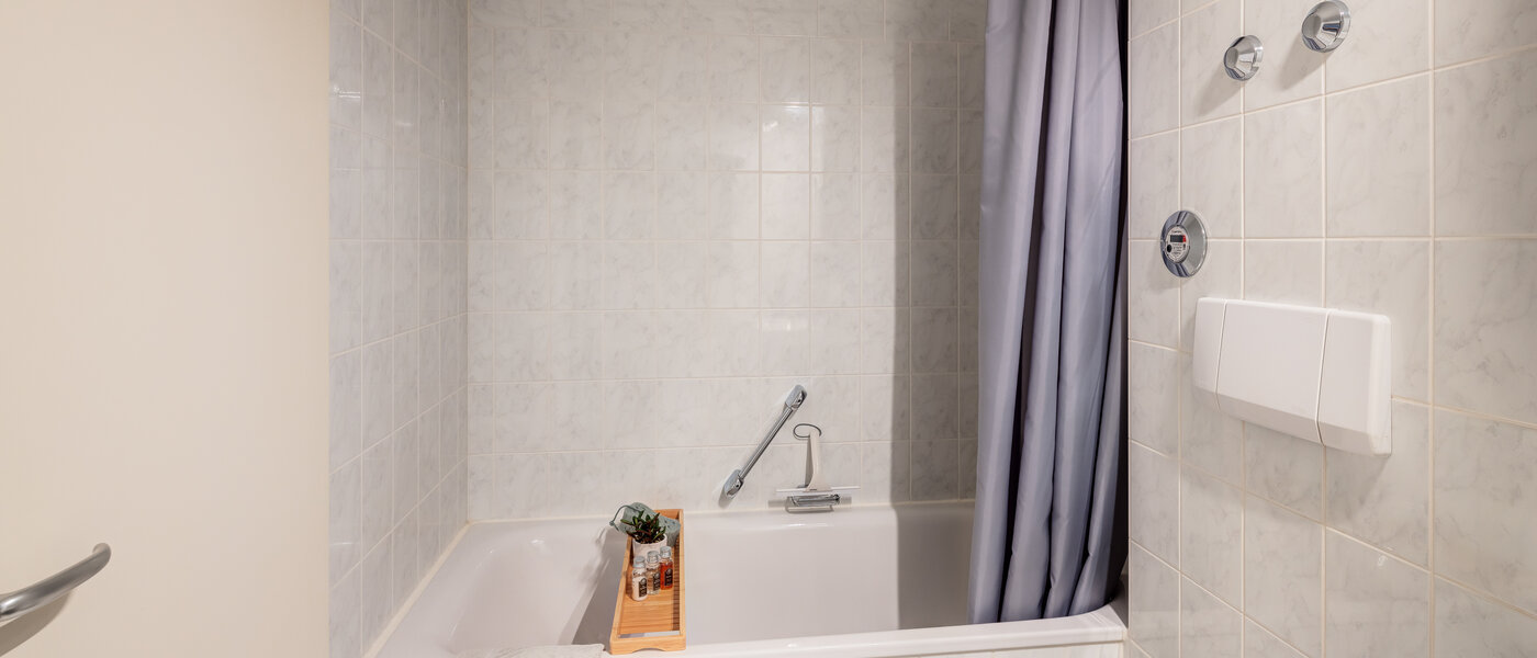 Wohnung Erding 02 Badezimmer 13998