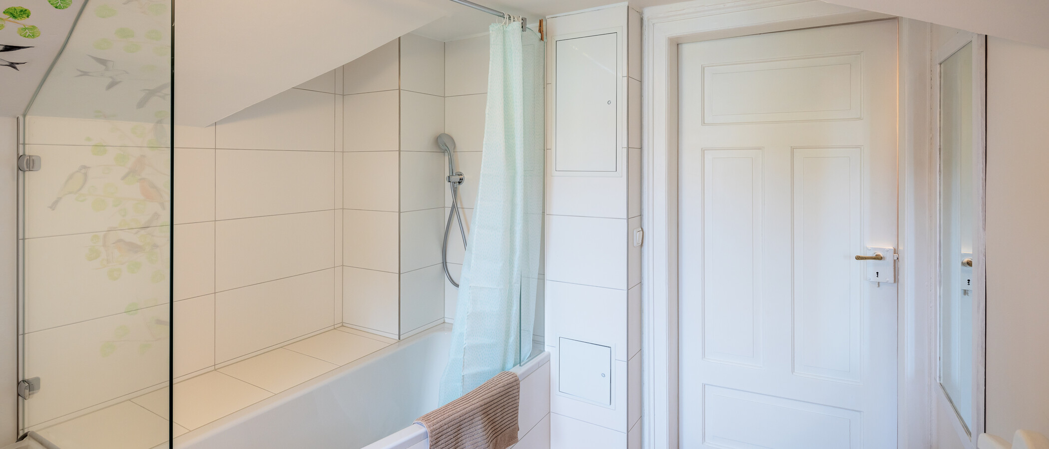 Dachgeschosswohnung München Pasing 02 Badezimmer 14002