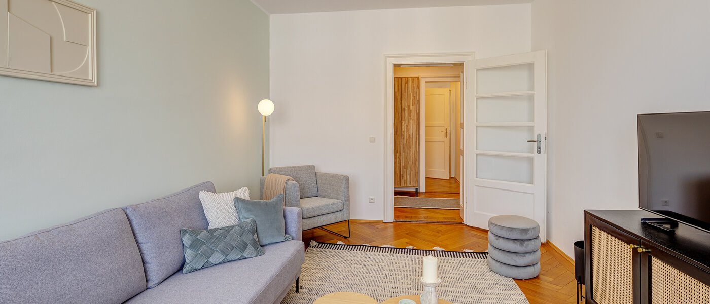 Wohnung München Haidhausen 03 Wohnzimmer 14027