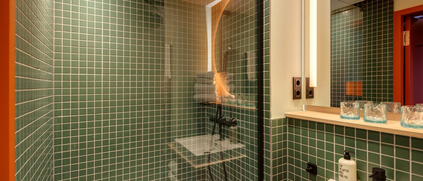 Apartment Unterföhring 02 Badezimmer 14036