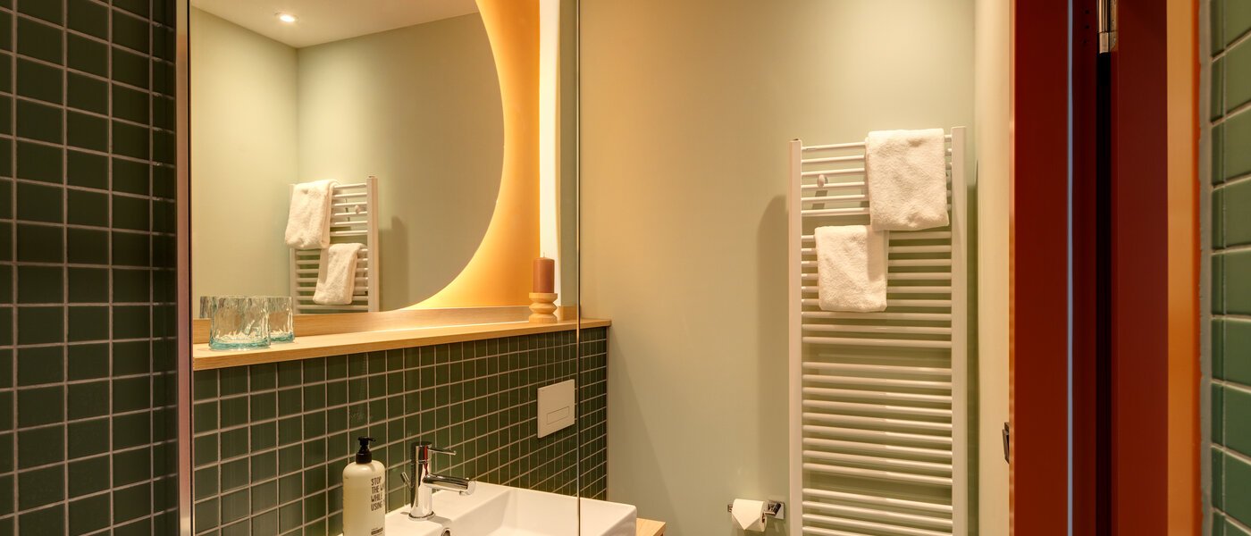 Apartment Unterföhring 03 Badezimmer 14047