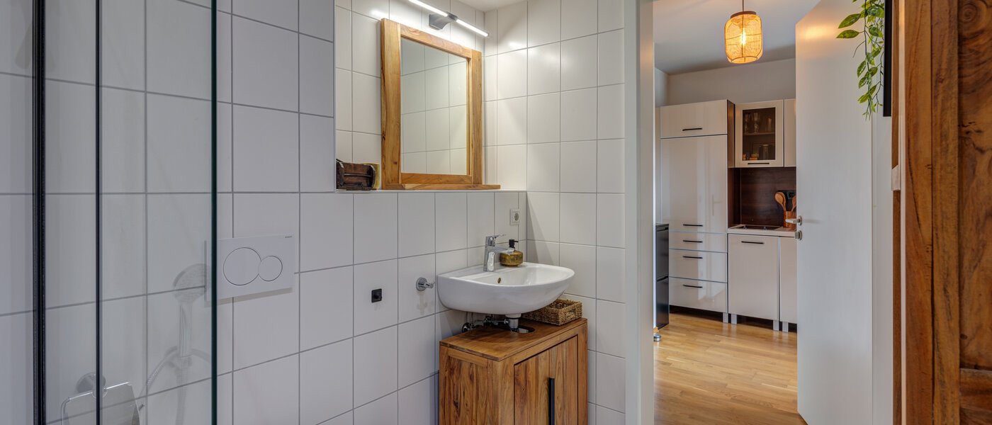 Apartment München Neuhausen 02 Badezimmer 14060