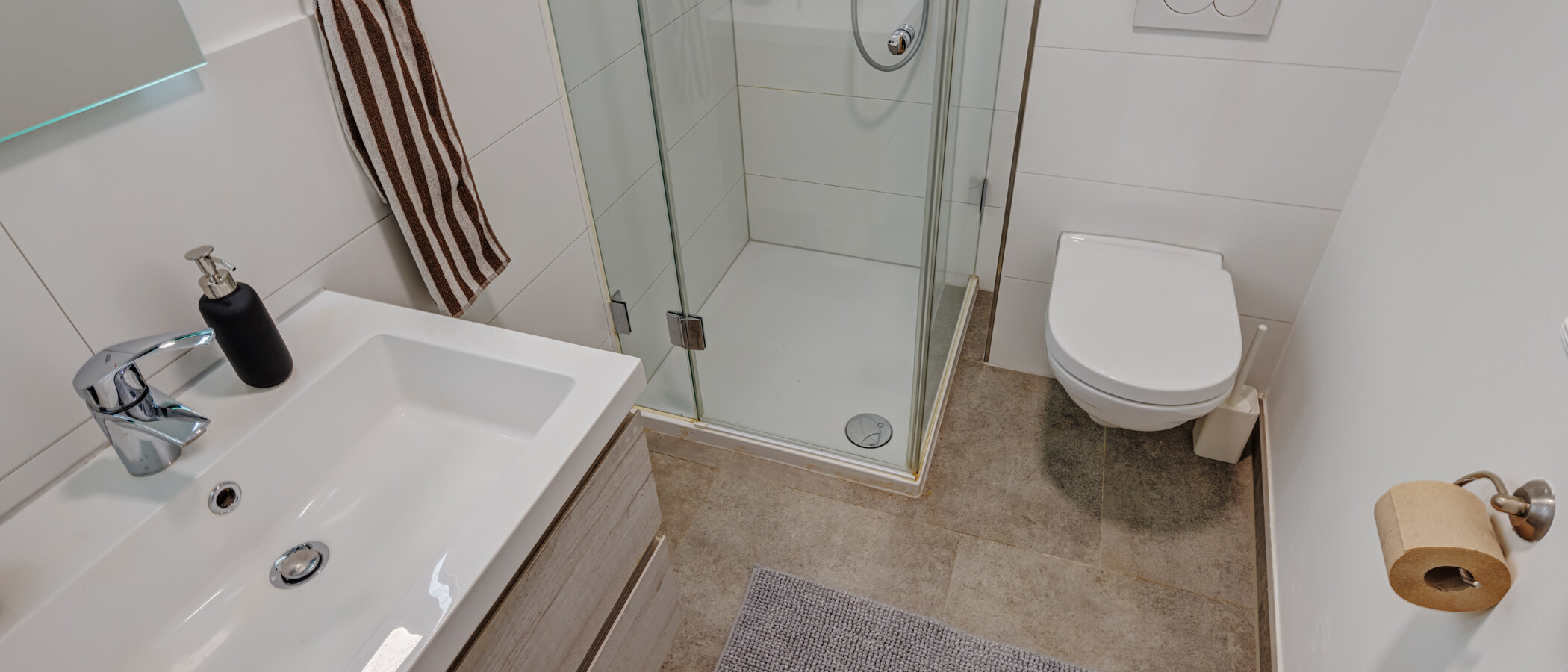 Apartment München Schwabing 02 Badezimmer 14061