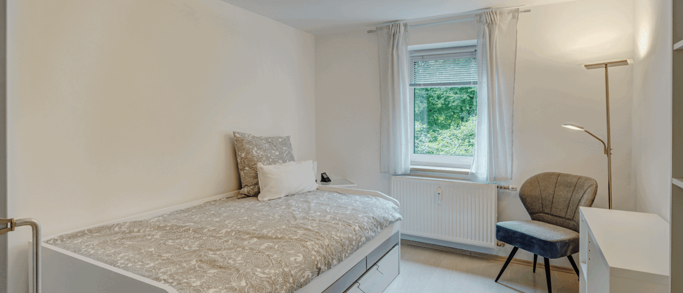 Wohnung München Parkstadt Bogenhausen 01 2. Schlafzimmer	 14066