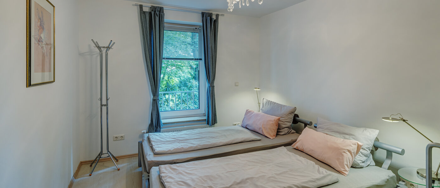 Wohnung München Parkstadt Bogenhausen 01 1. Schlafzimmer 14066