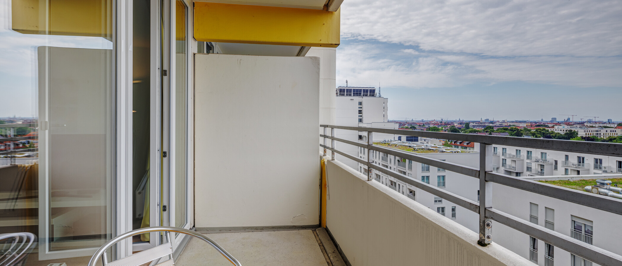 Wohnung München Schwabing (rechts der Leopoldstraße) 02 Balkon 14071