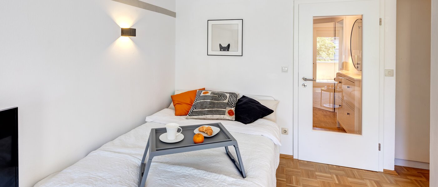 Wohnung München Maxvorstadt - Westen 01 Schlafbereich 14102