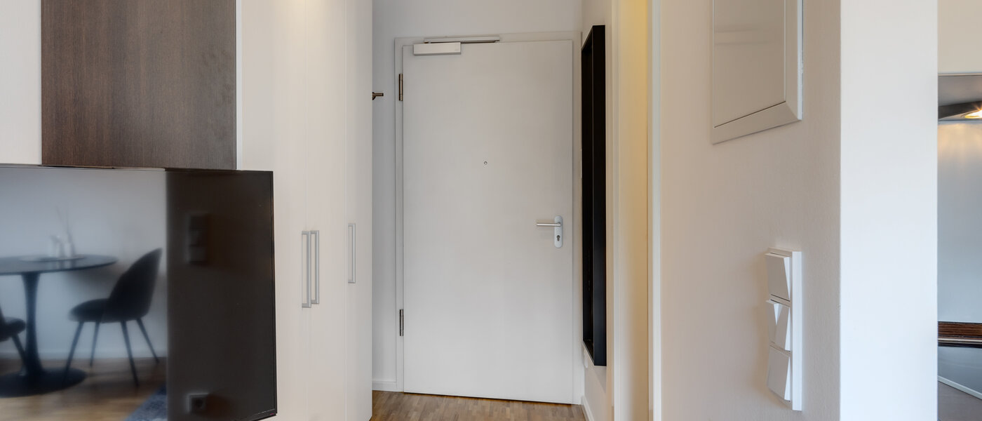 Apartment München Schwabing 01 Flur/Gang 14107