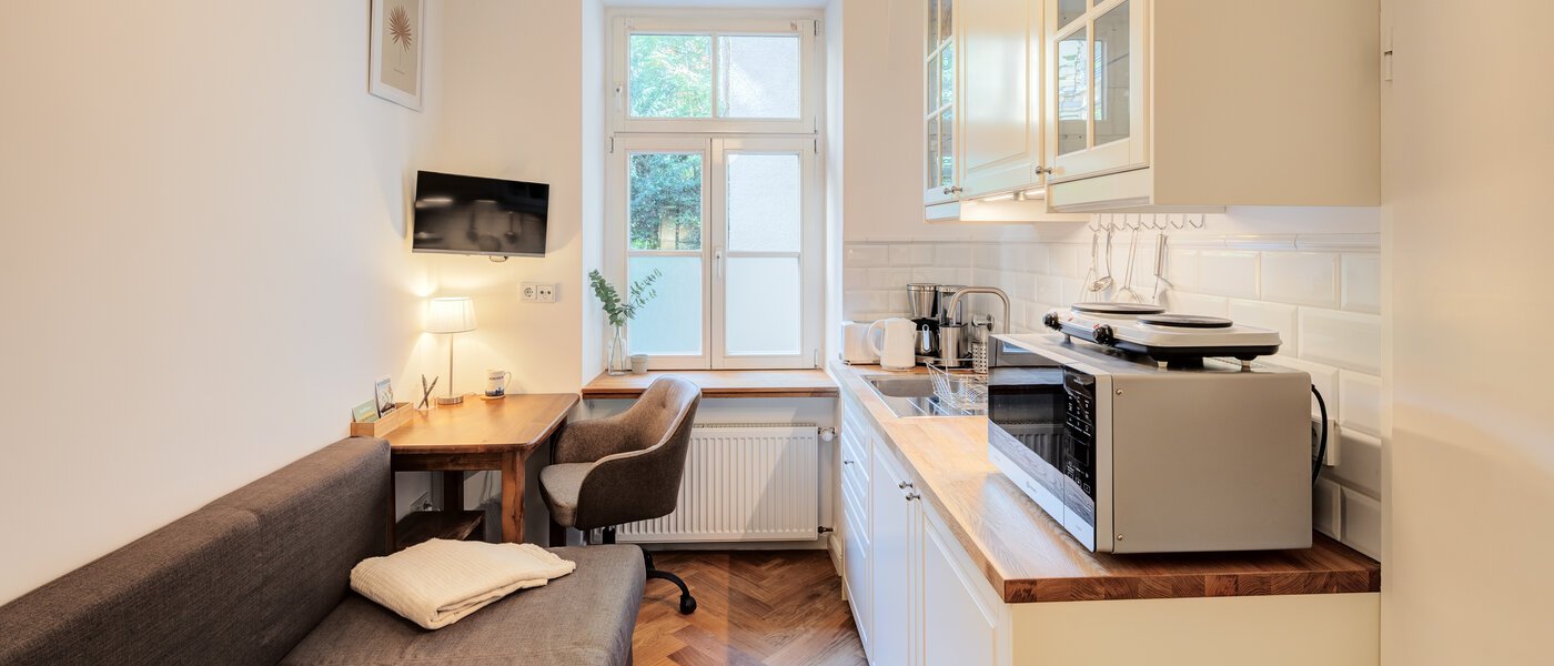 Apartment München Neuhausen 01 Wohnbereich 14110