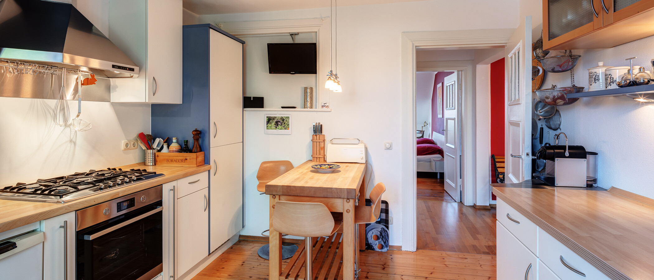 Dachgeschosswohnung München Neuhausen 02 Küche 14119