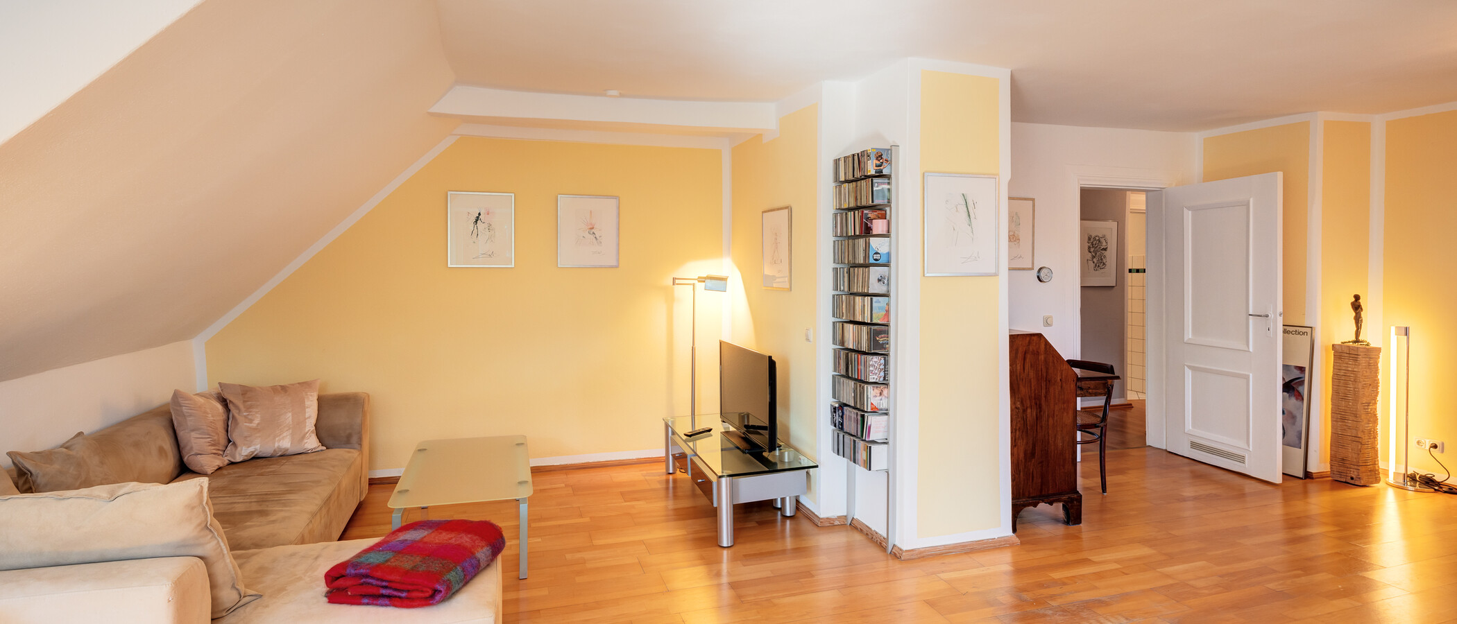 Dachgeschosswohnung München Neuhausen 05 Wohnbereich 14119