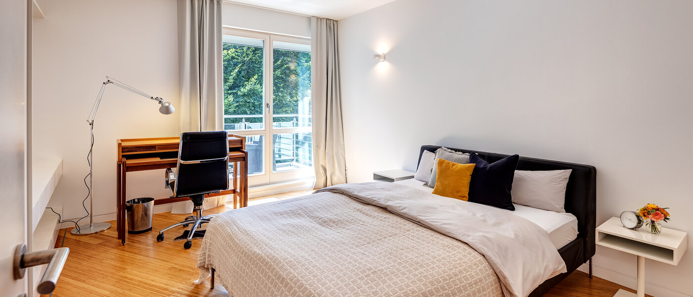 Wohnung München Solln 01 2. Schlafzimmer	 14145