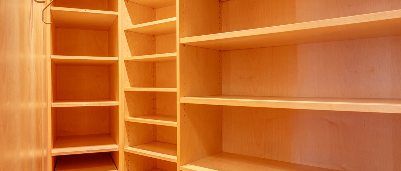 Wohnung München Solln 01 Begehbarer Schrank 14145