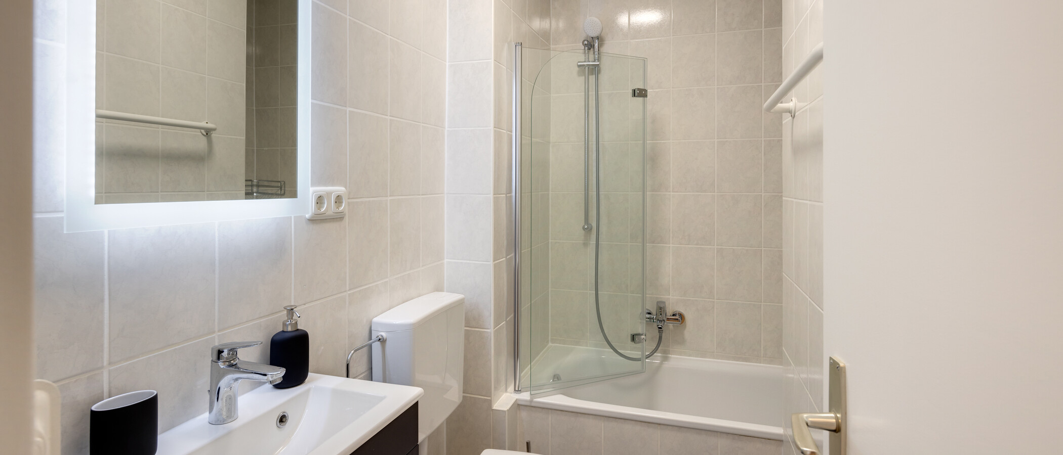Apartment Garching 01 Badezimmer 14147