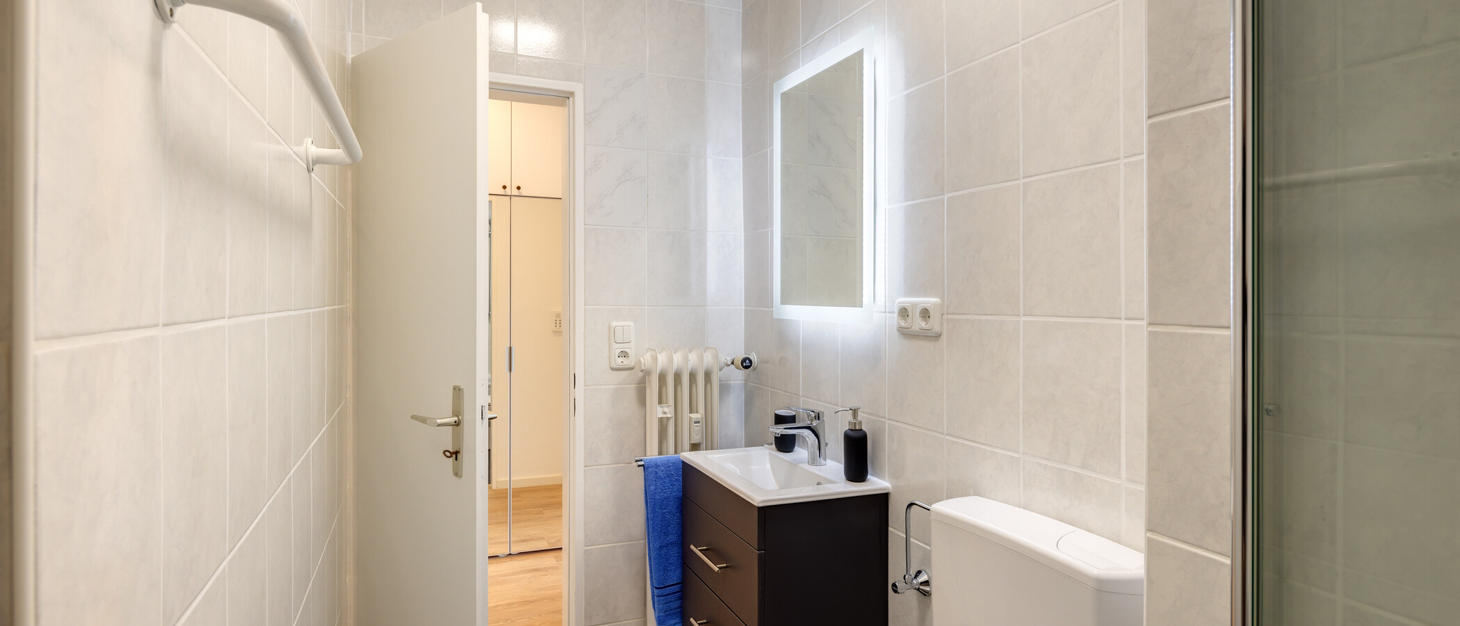 Apartment Garching 03 Badezimmer 14147