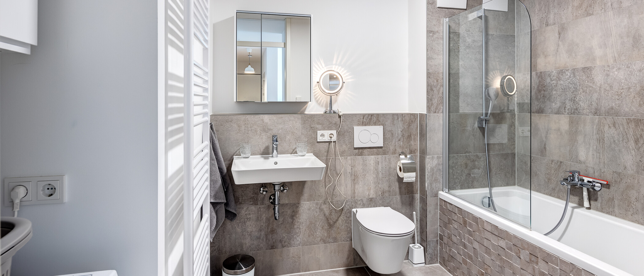 Wohnung München Neuhausen 01 Badezimmer 14150