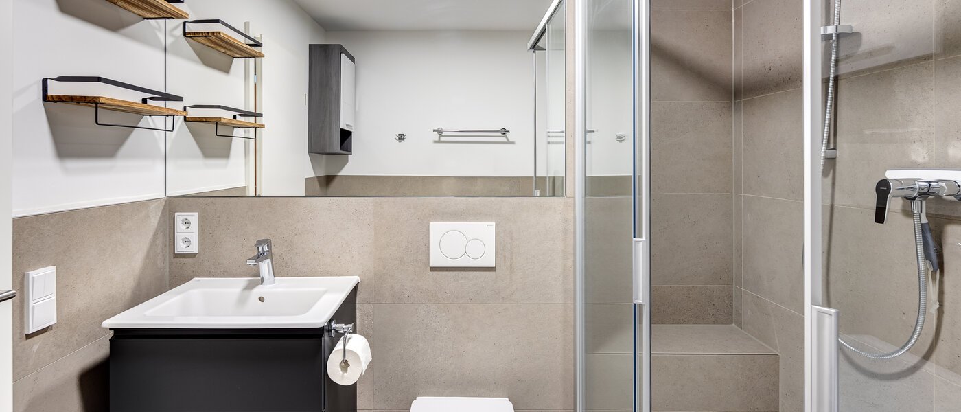 Wohnung München Maxvorstadt - Rund um den Josephplatz 01 Badezimmer 14151