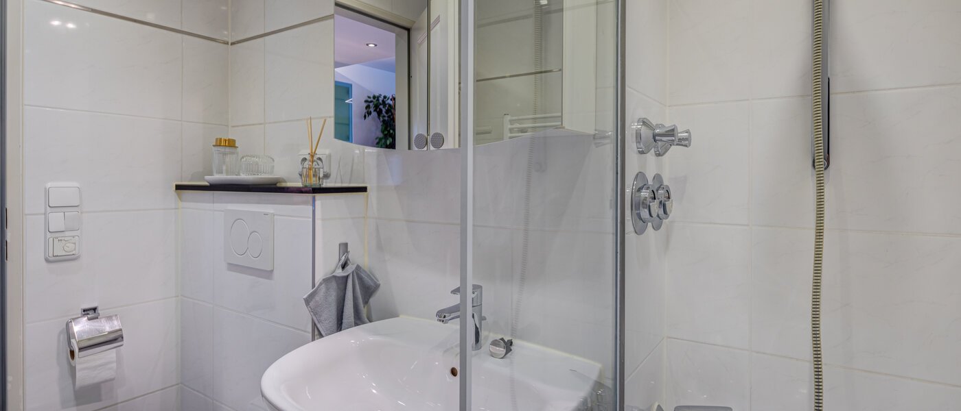 Wohnung München Mittersendling 03 Badezimmer 14157