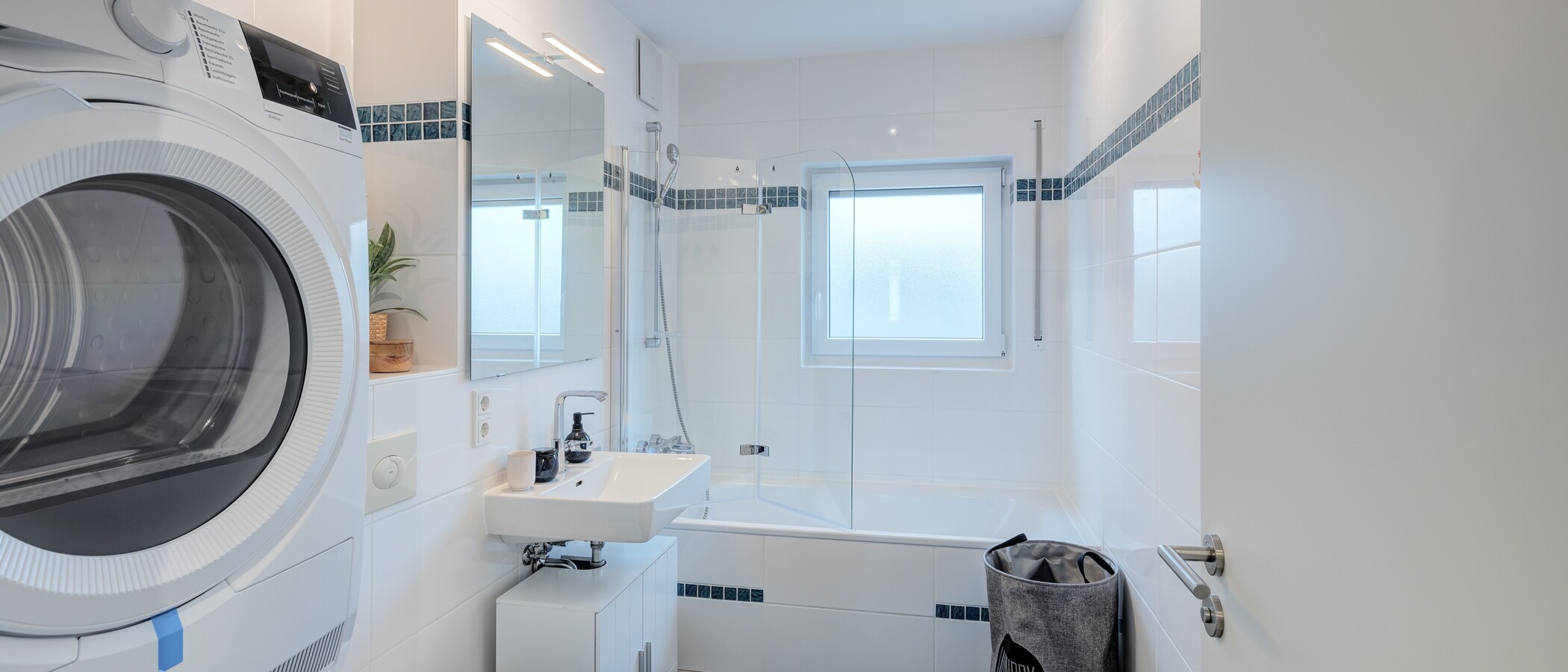 Wohnung Unterhaching 01 Badezimmer 14158
